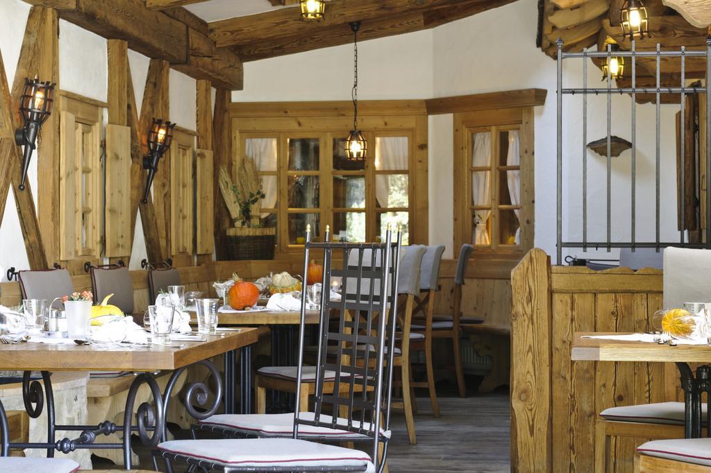 Hotel Gasthof Perauer Mayrhofen Exterior foto